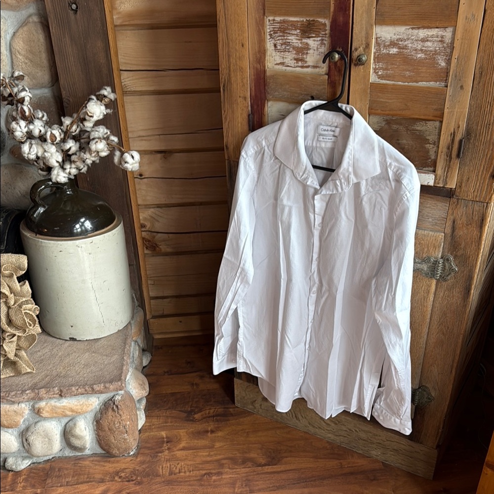 Calvin Klein White Collared Shirt